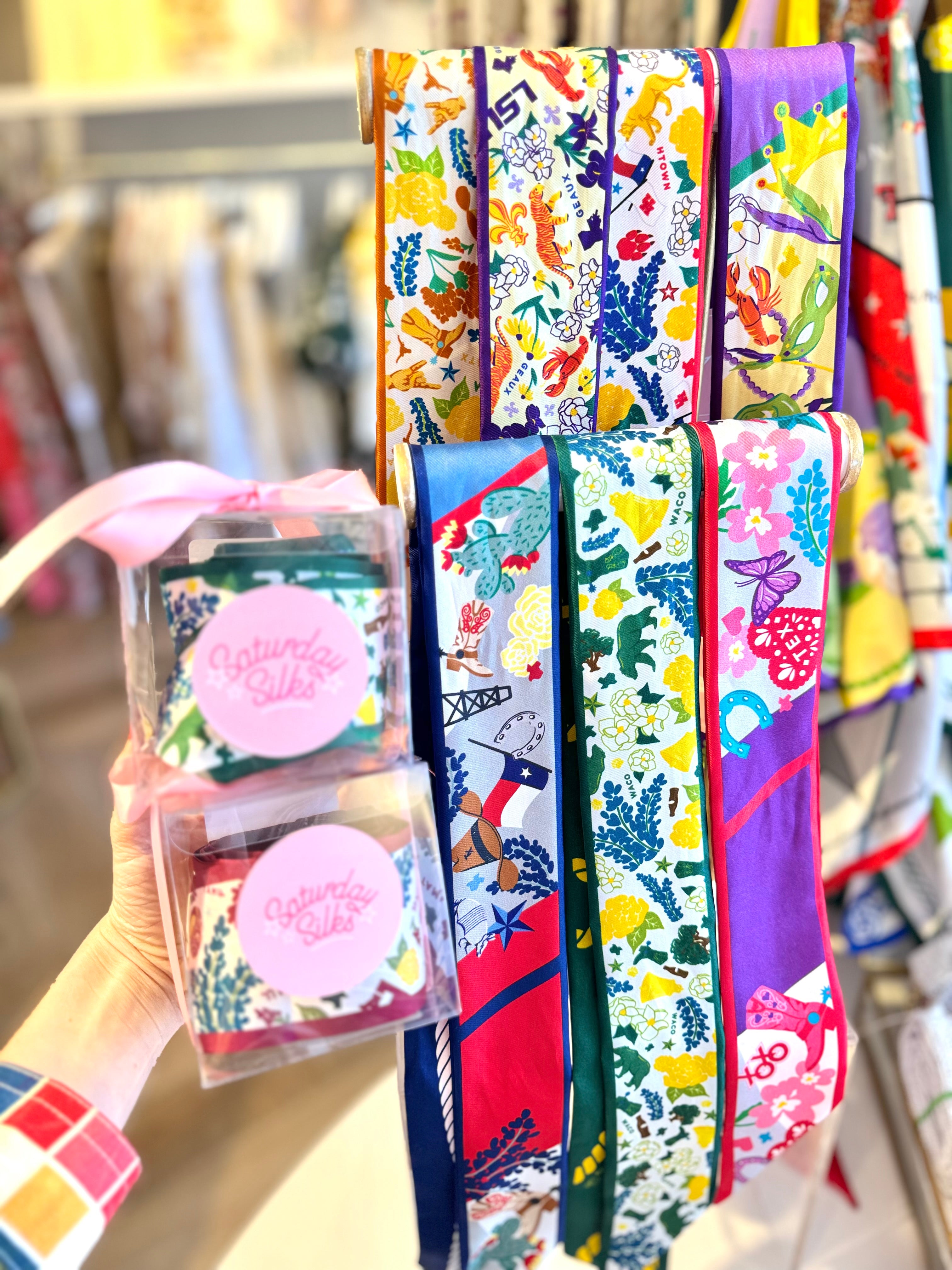 College Twilly Scarf