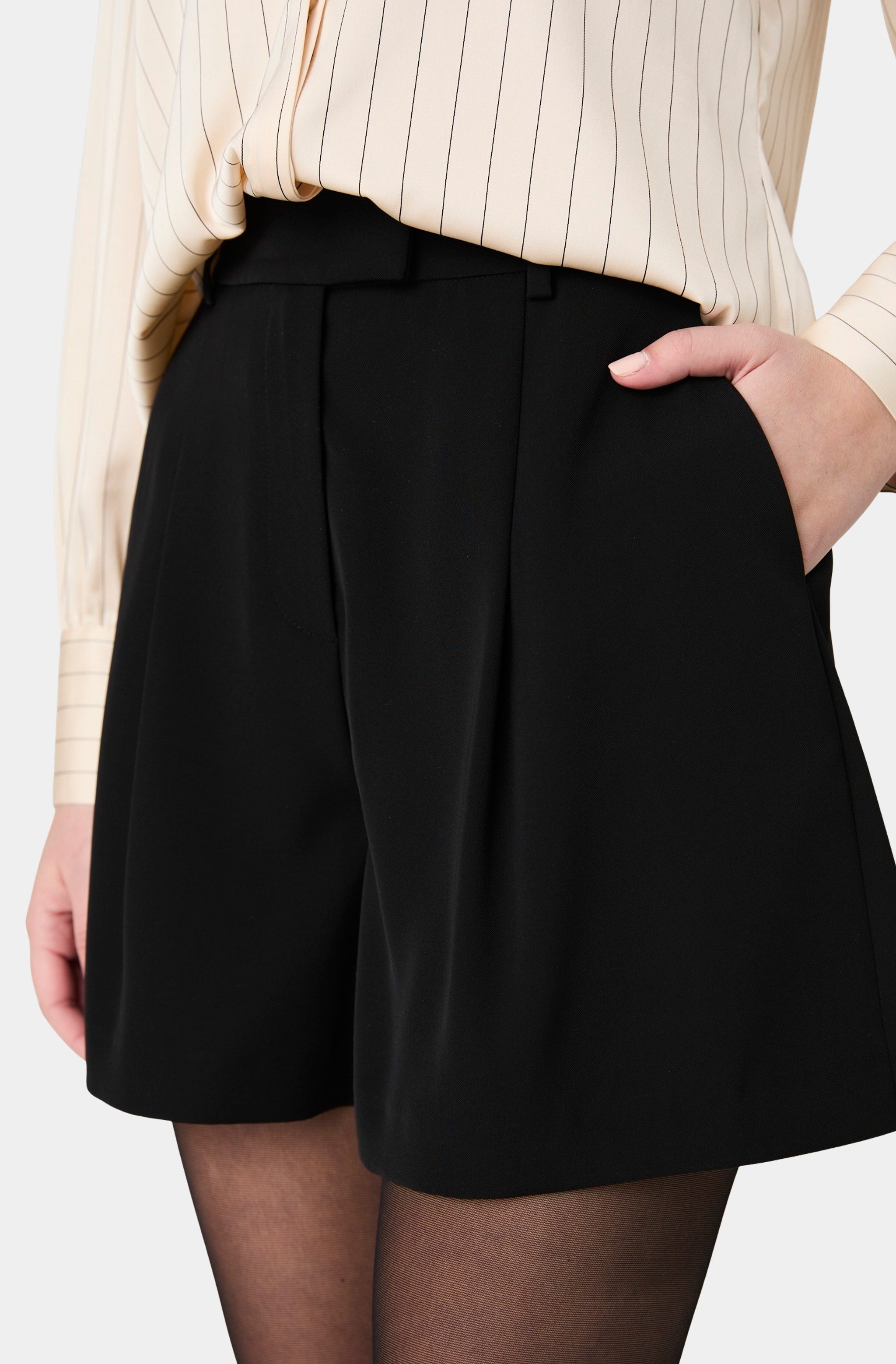 Harry Suiting Wide Leg Short