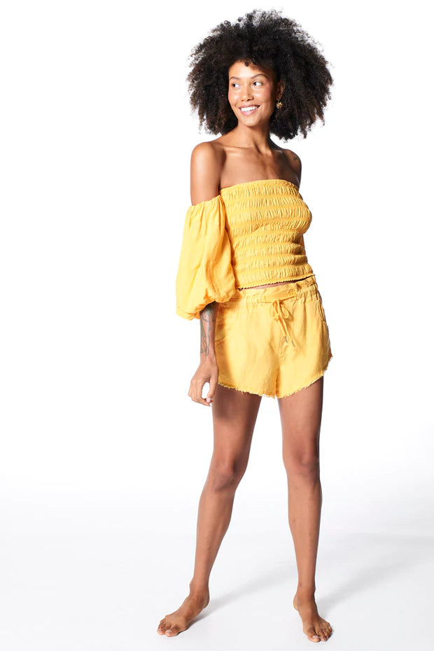 Izzy Shorts In Mango