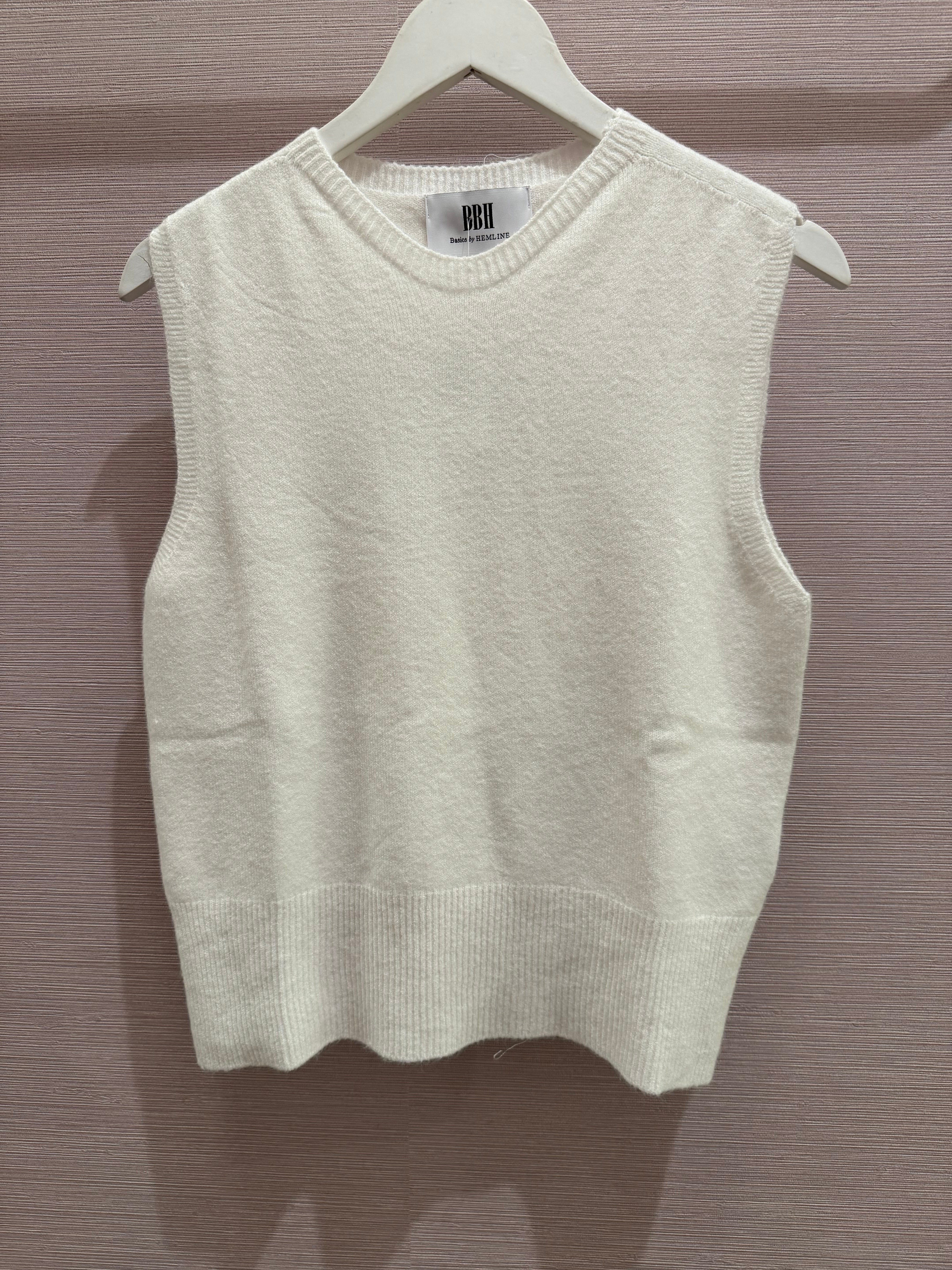 Ultra Soft Crew Neck Sleeveless Knit Top