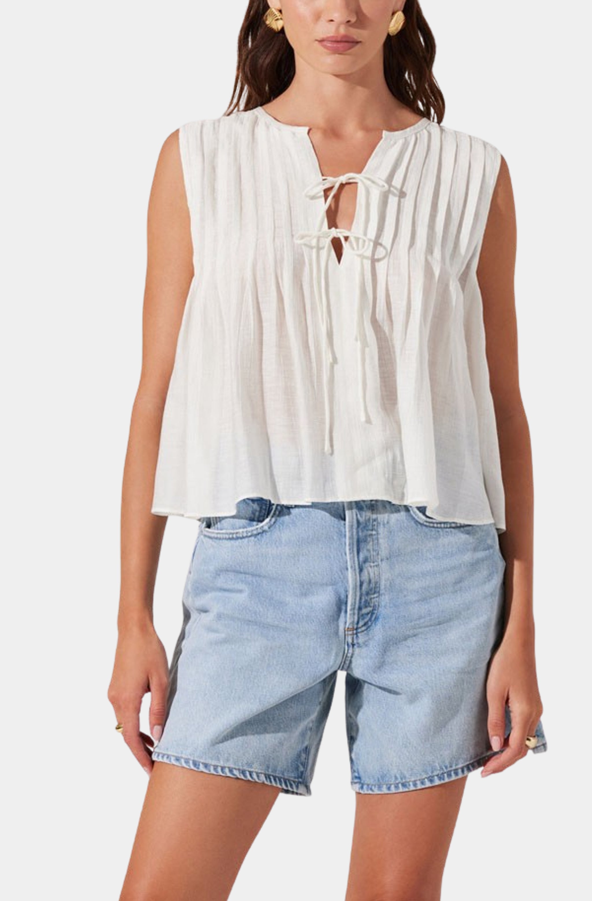 Tops & Shirts – Hemline Woodway