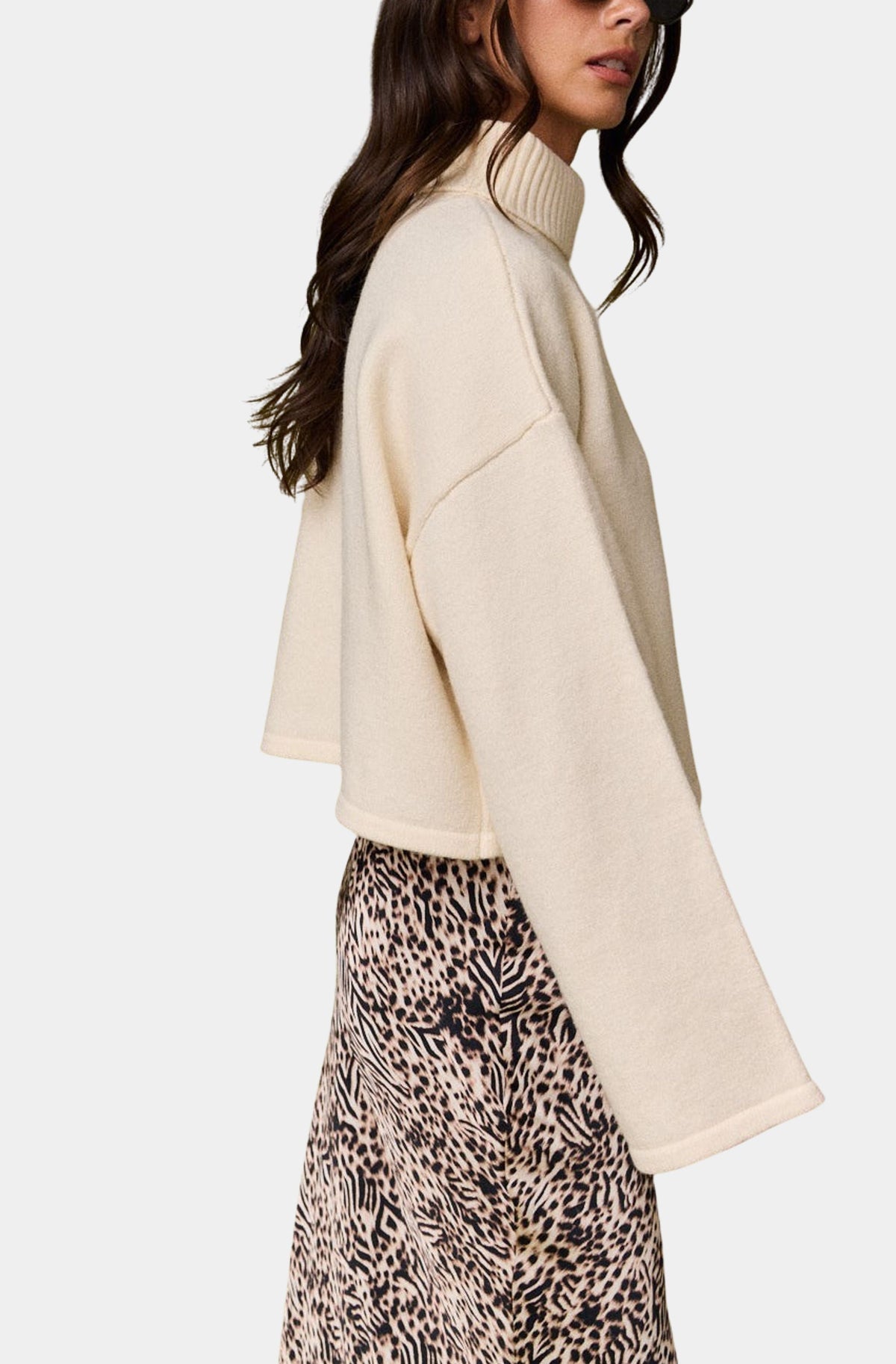 Selune Sweater
